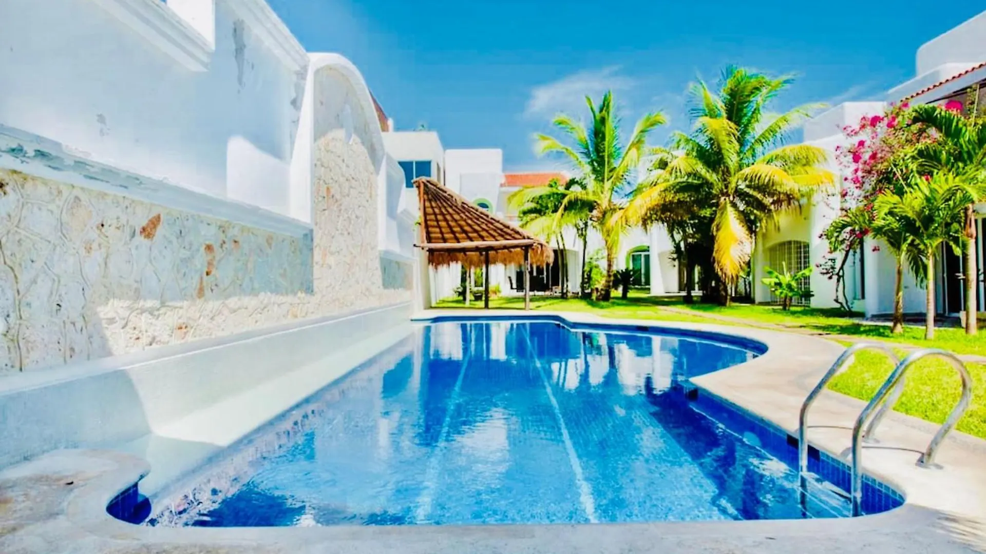 Gorgeous 11 People Superior Villa With Pool Playacar Phase 2